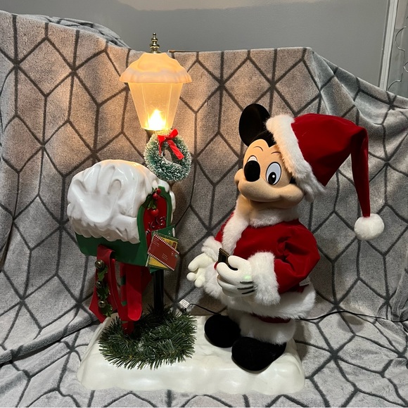 90s Disney Holiday Animatronic Mickey Mouse ‘Christmas at our House’ 1995 Telco - Picture 3 of 11